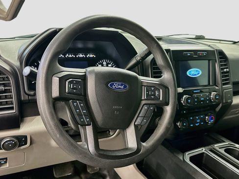 Used 2018 Ford F150 XL w/ Equipment Group 101A Mid AWD/4WD image 18