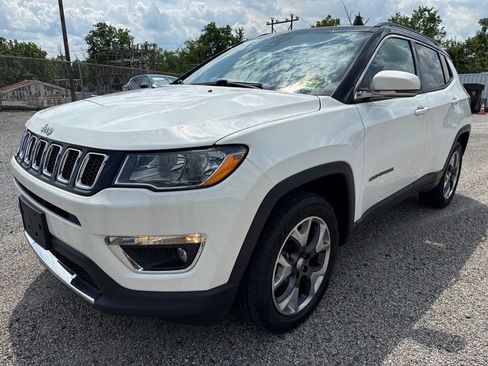 Used 2021 Jeep Compass Limited w/ Sun and Sound Group AWD/4WD image 3