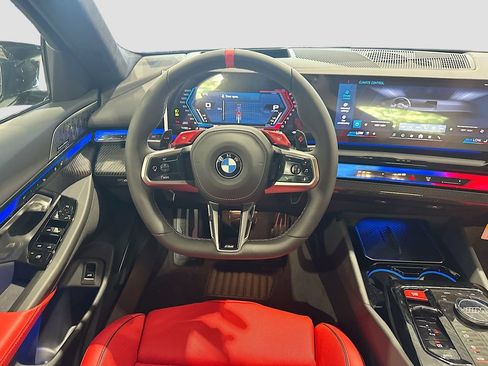 New 2027 BMW M5 Touring AWD/4WD image 23