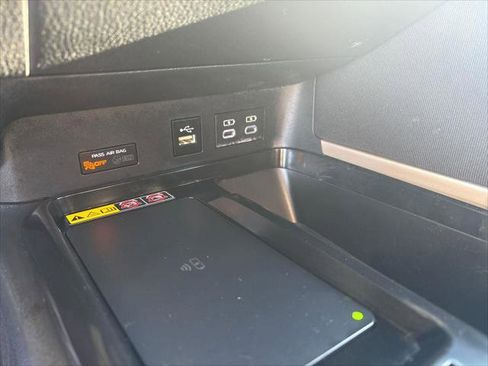 Certified 2025 Toyota Camry LE image 27