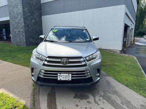 Used 2018 Toyota Highlander Limited AWD/4WD image 9