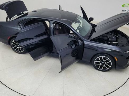 Used 2023 BMW 740i w/ Parking Assistance Package RWD image 83