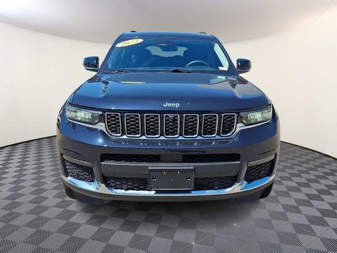 Used 2023 Jeep Grand Cherokee L Limited w/ Luxury Tech Group II AWD/4WD image 2