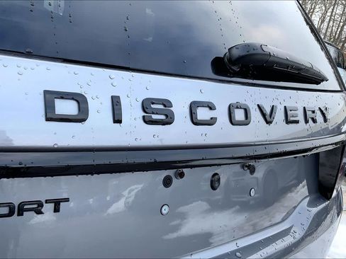 Used 2025 Land Rover Discovery Sport Dynamic SE image 30