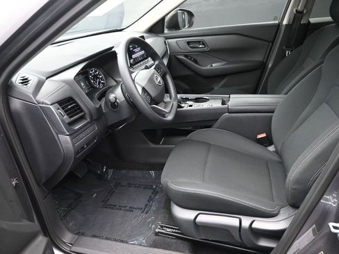 Certified 2026 Nissan Rogue S FWD image 15