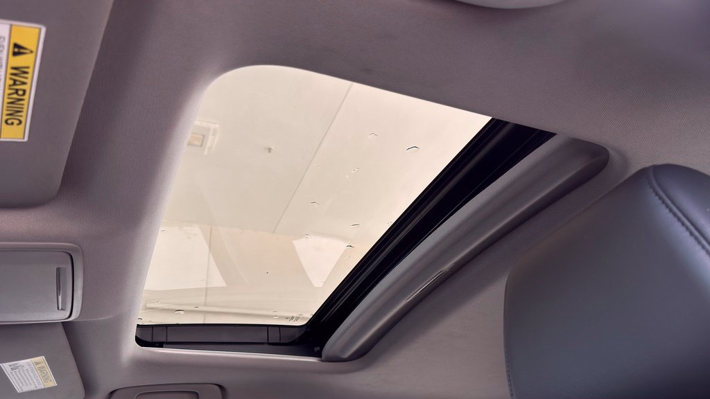Used 2025 Acura Integra FWD image 7