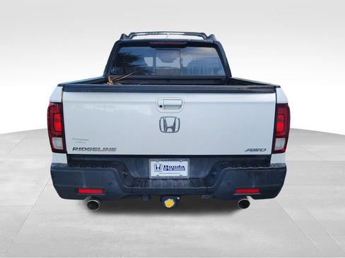 Used 2023 Honda Ridgeline Black Edition image 14