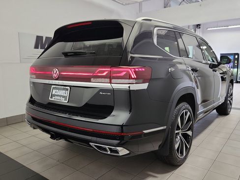 New 2026 Volkswagen Atlas SEL Premium R-Line AWD/4WD image 4