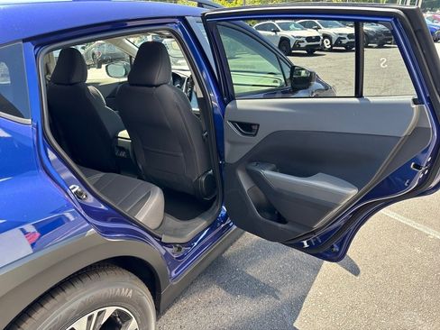 Used 2025 Subaru Crosstrek 2.0i Premium AWD/4WD image 36