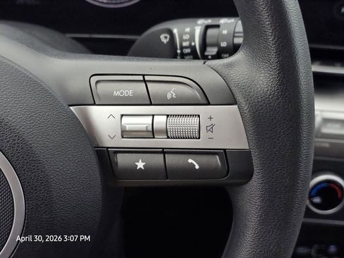 Used 2024 Hyundai Kona SE FWD image 26