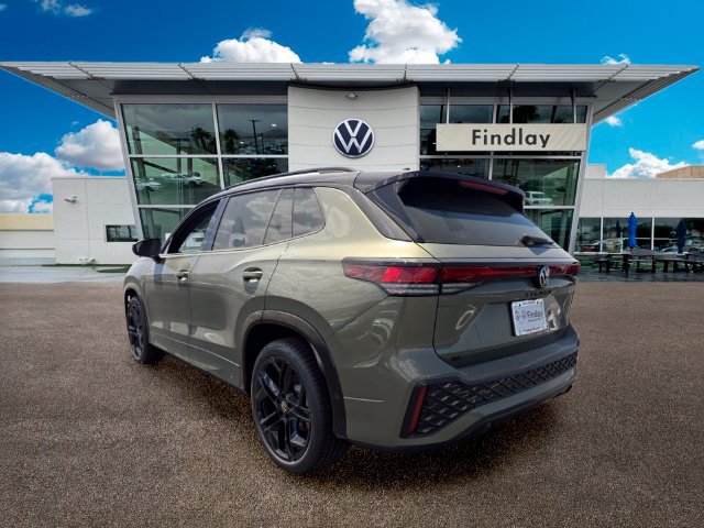 New 2026 Volkswagen Tiguan SE R-Line FWD image 3