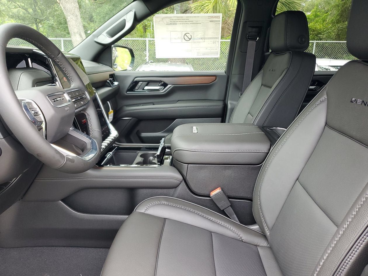 New 2026 GMC Yukon XL Denali RWD image 19