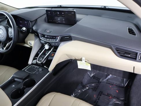 Used 2025 Acura TLX w/ Technology Package image 9