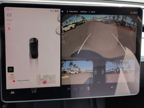 Used 2022 Tesla Model Y Performance AWD/4WD image 25