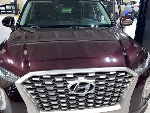 Used 2022 Hyundai Palisade SEL w/ Premium Package image 2