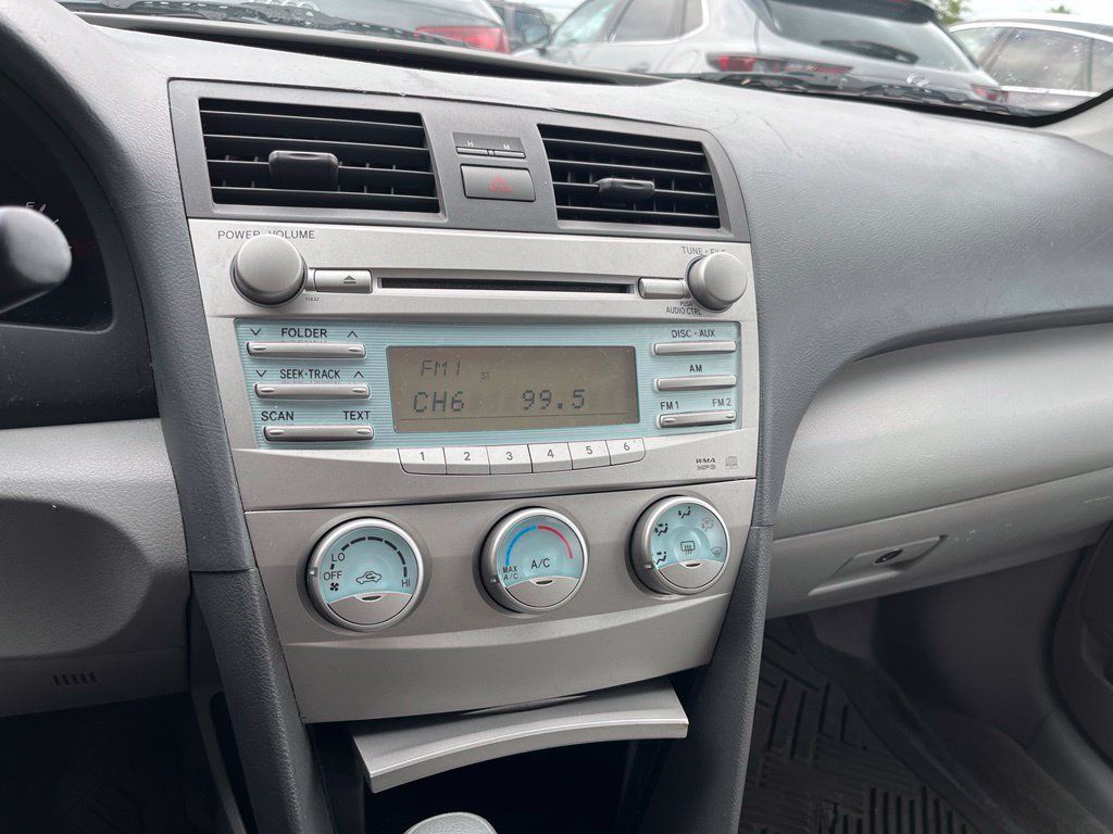 Used 2009 Toyota Camry LE FWD image 10