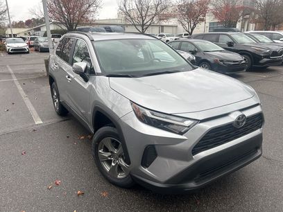 New 2025 Toyota RAV4 XLE