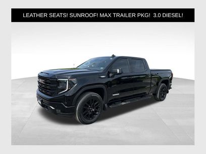 Used 2025 GMC Sierra 1500 Elevation w/ Elevation Premium Package