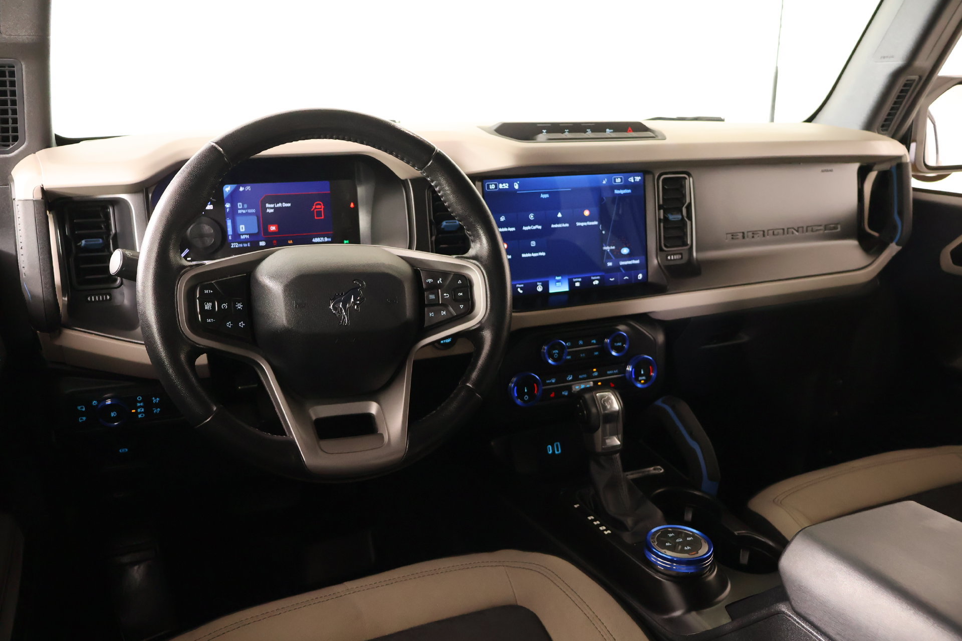 Used 2022 Ford Bronco Wildtrak AWD/4WD image 2
