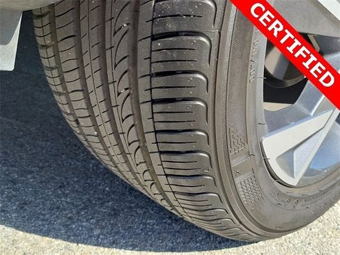 Certified 2025 Hyundai Elantra Sport image 22