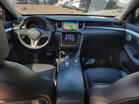 Certified 2019 INFINITI QX50 Essential w/ Premium Heat Package image 11