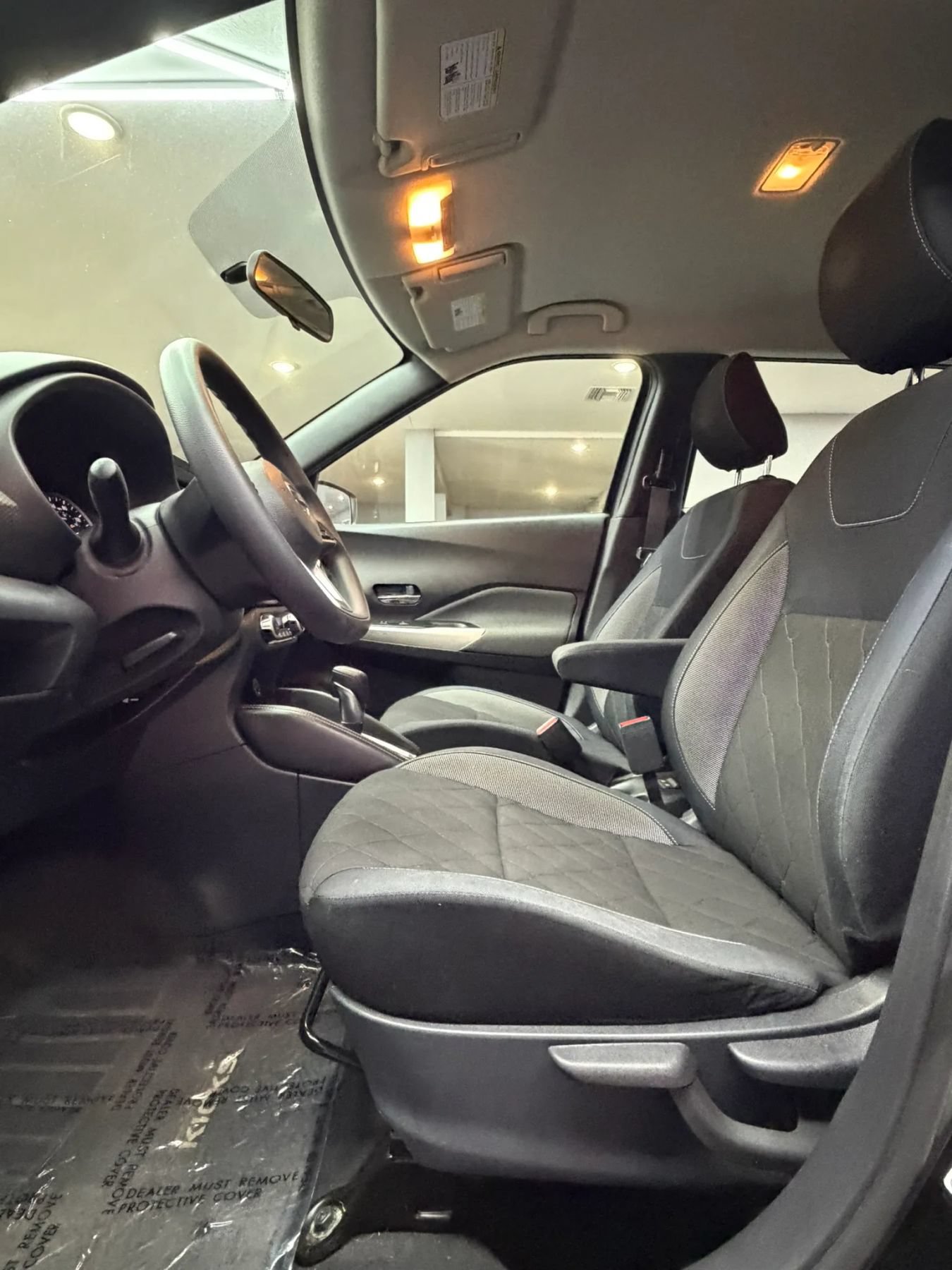 Used 2018 Nissan Kicks SV FWD image 10