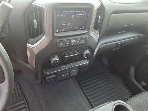 Used 2023 Chevrolet Silverado 2500 Custom w/ Custom Convenience Package image 31