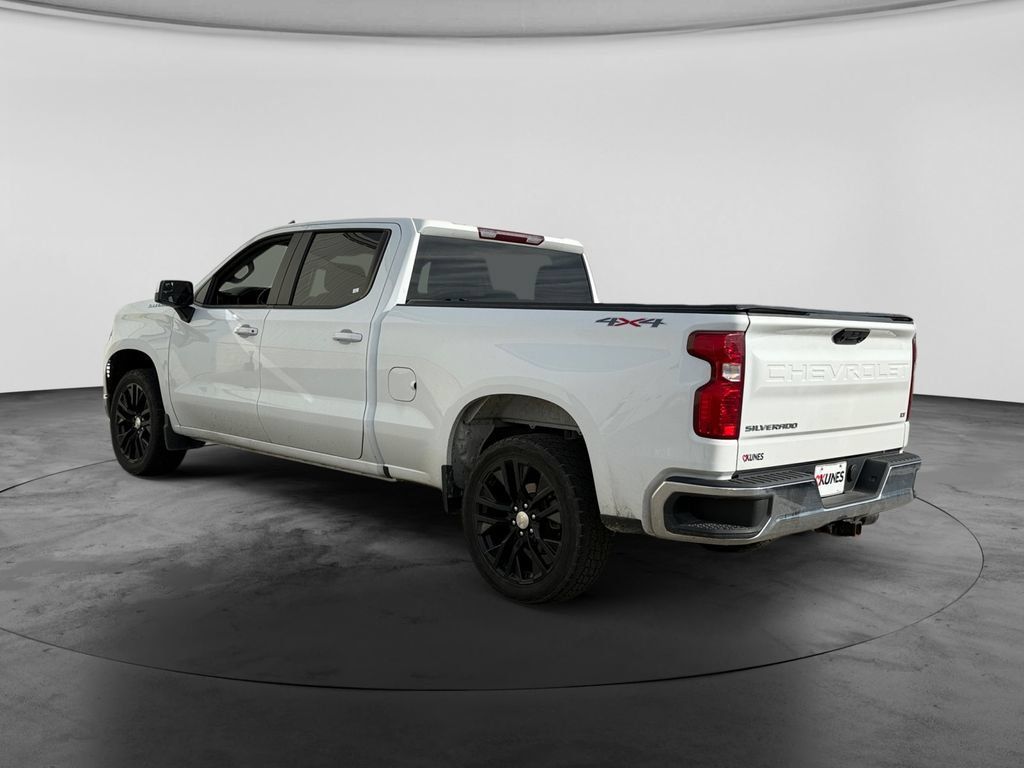 Used 2023 Chevrolet Silverado 1500 LT w/ Work Truck Package AWD/4WD image 8