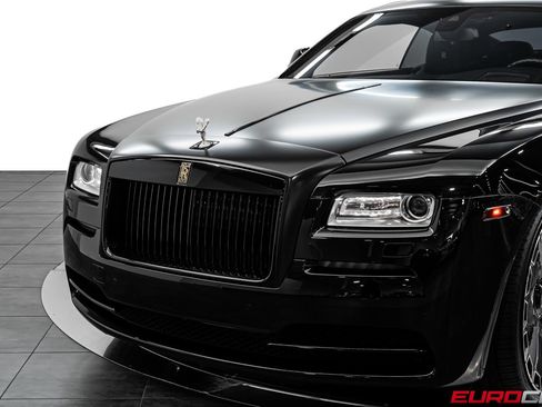 Used 2016 Rolls-Royce Wraith RWD image 11