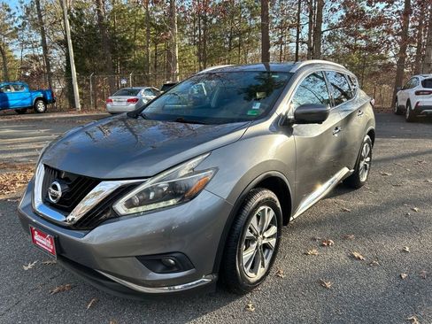 Used 2018 Nissan Murano SL image 1