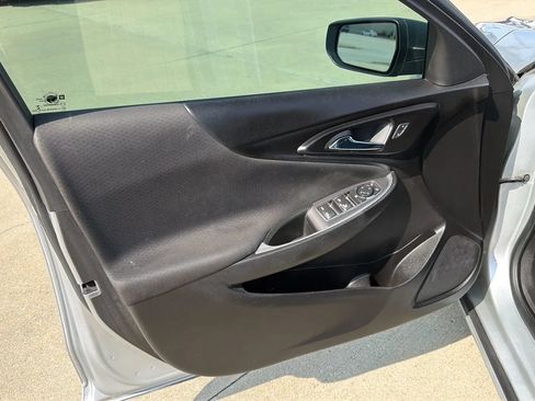 Used 2018 Chevrolet Malibu LS FWD image 72