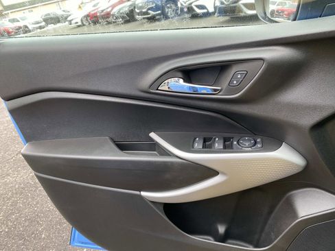 Used 2024 Chevrolet Trax RS w/ Driver Confidence Package image 19