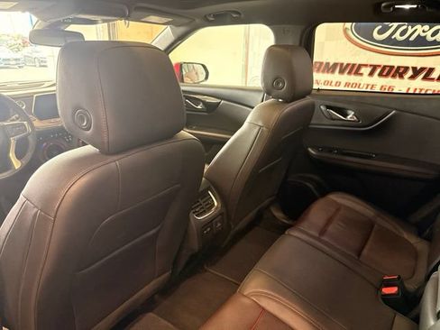 Used 2021 Chevrolet Blazer RS w/ Enhanced Convenience Package FWD image 12