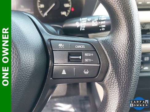 Used 2024 Honda HR-V LX image 17