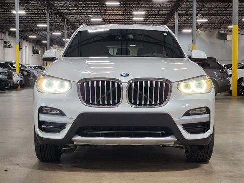 Used 2018 BMW X3 xDrive30i image 2