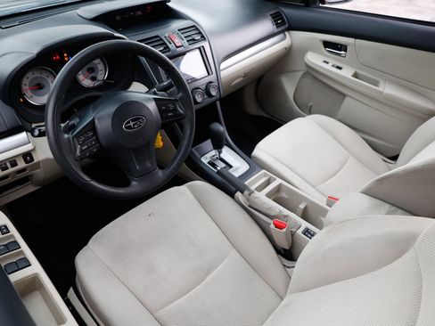 Used 2013 Subaru Impreza 2.0i Premium w/ All-Weather Pkg image 4