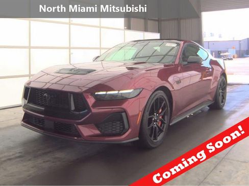 Used 2025 Ford Mustang GT Premium image 1