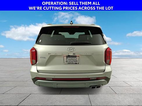 Used 2025 Hyundai Palisade SEL FWD image 7