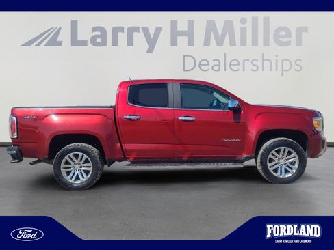 Used 2017 GMC Canyon SLT w/ Driver Alert Package AWD/4WD image 6
