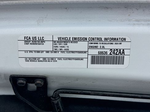 Used 2024 Jeep Wrangler Unlimited AWD/4WD image 20