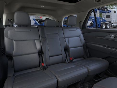 New 2026 Ford Explorer Active w/ Active Comfort Package AWD/4WD image 12