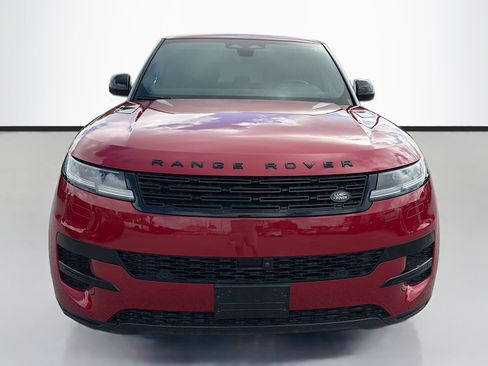 Used 2024 Land Rover Range Rover Sport SE image 8