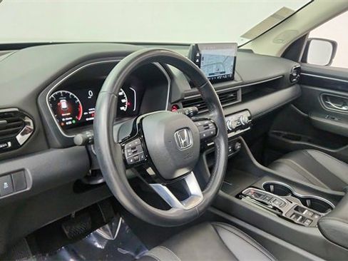 Used 2023 Honda Pilot Touring image 19