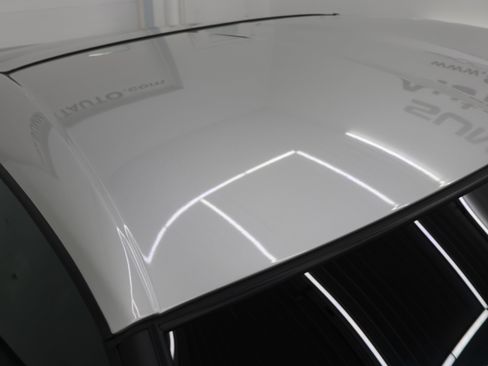Used 2005 Chevrolet Corvette Coupe w/ Preferred Equipment Group RWD image 3