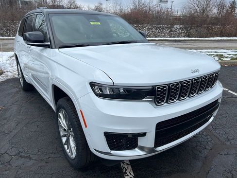 New 2025 Jeep Grand Cherokee L Summit image 23