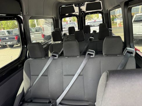 Used 2024 Mercedes-Benz Sprinter 2500 image 15