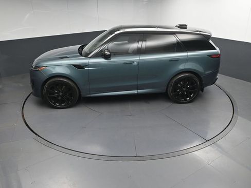Used 2024 Land Rover Range Rover Sport Dynamic SE AWD/4WD image 32