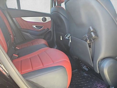 Used 2023 Mercedes-Benz GLC 300 4MATIC Coupe image 21