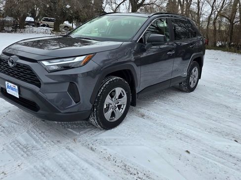 Used 2025 Toyota RAV4 LE image 2
