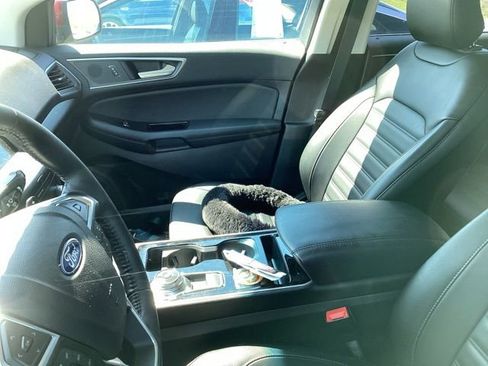 Used 2019 Ford Edge SEL w/ Equipment Group 201A image 16
